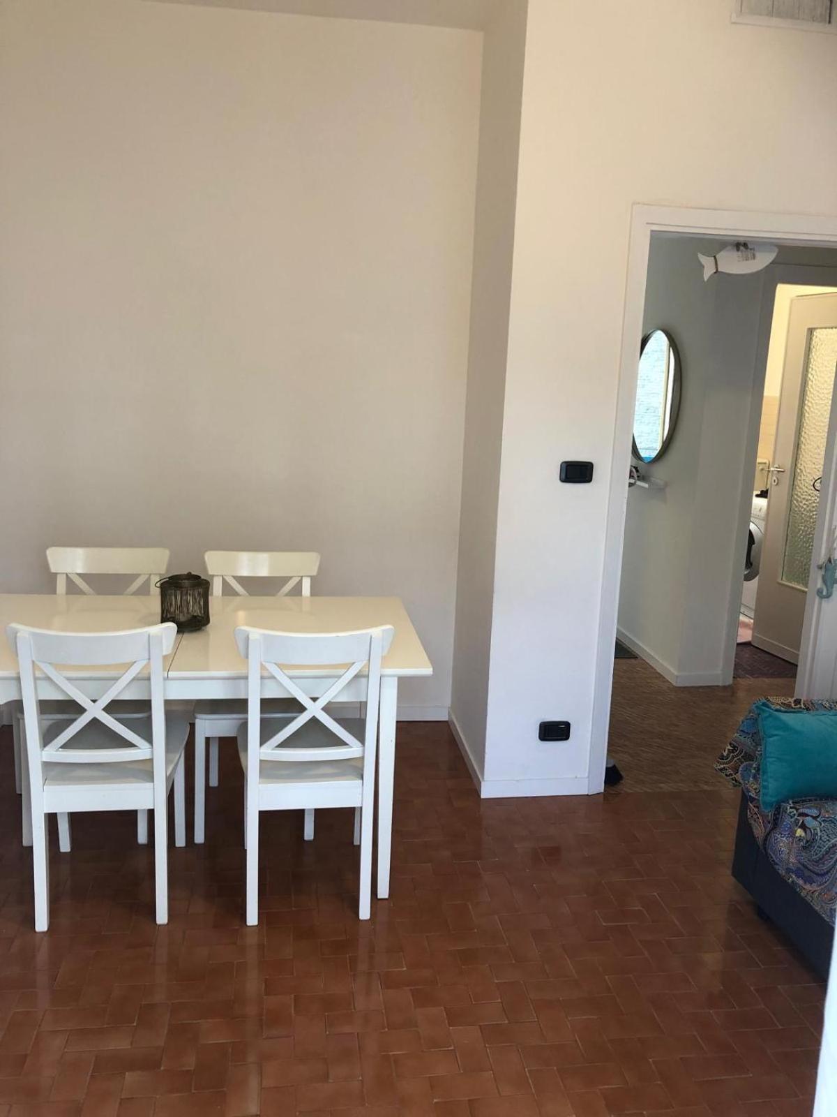 Appartamento A 100 Mt Dalla Spiaggia 迪亚诺马里纳 外观 照片